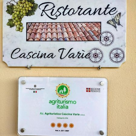 Agriturismo Cascina Varie Castagnito Buitenkant foto